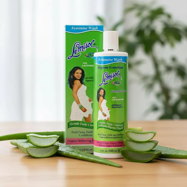 Aloe leaves beside a Lemisol Plus bottle and carton